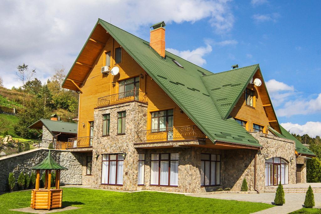 Villa Gnizdo LelekySkhidnytsia エクステリア 写真